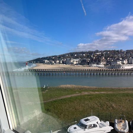 Mon Balcon Face A La Mer - Les Marinas Deauville Eksteriør billede