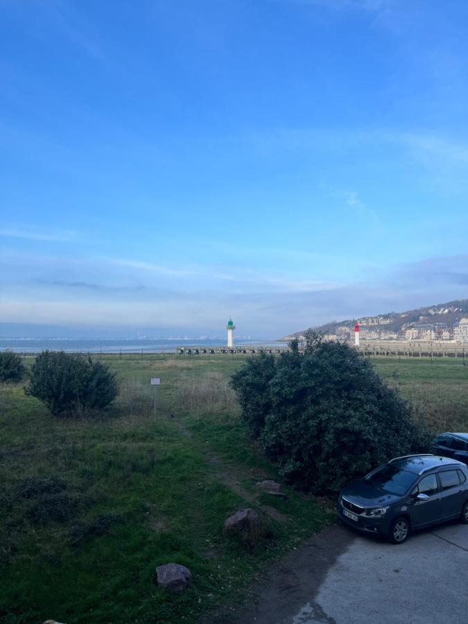Mon Balcon Face A La Mer - Les Marinas Deauville Eksteriør billede