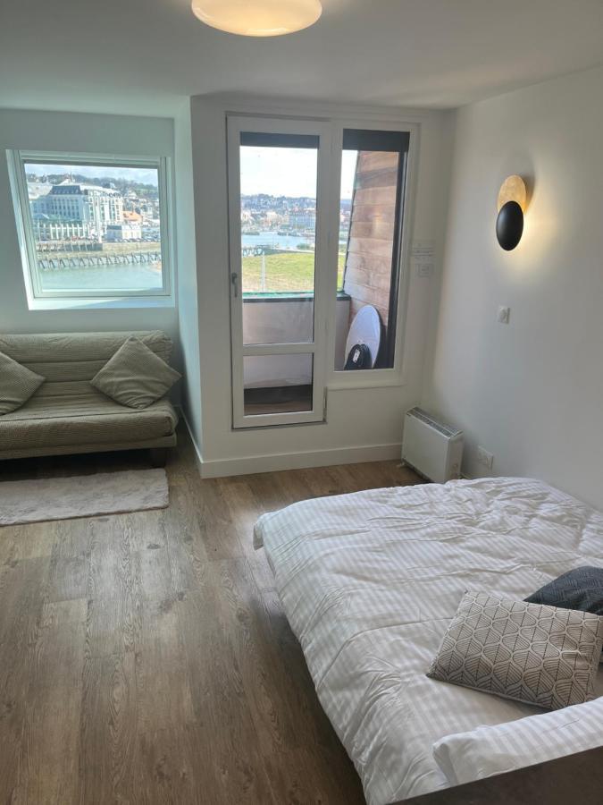 Mon Balcon Face A La Mer - Les Marinas Deauville Eksteriør billede